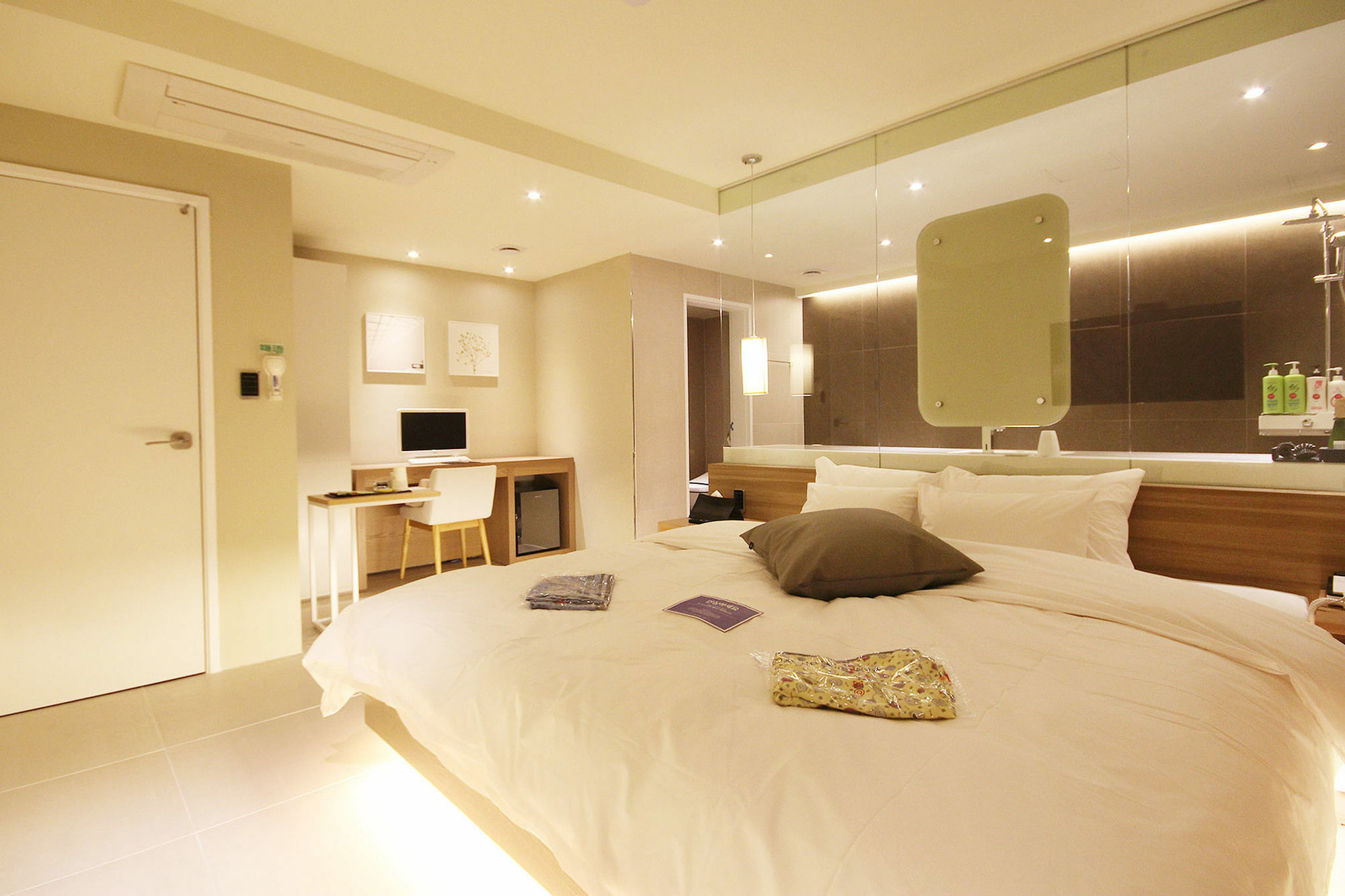 Hotel Yaja Sasang Terminal Busan Buitenkant foto